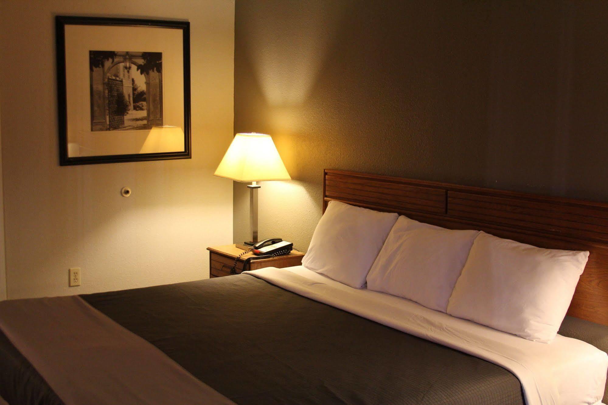 Red Roof Inn Columbia, Tn מראה חיצוני תמונה